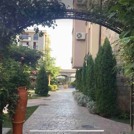 Deluxe In Cascadas Sunny Appartamento Sunny Beach